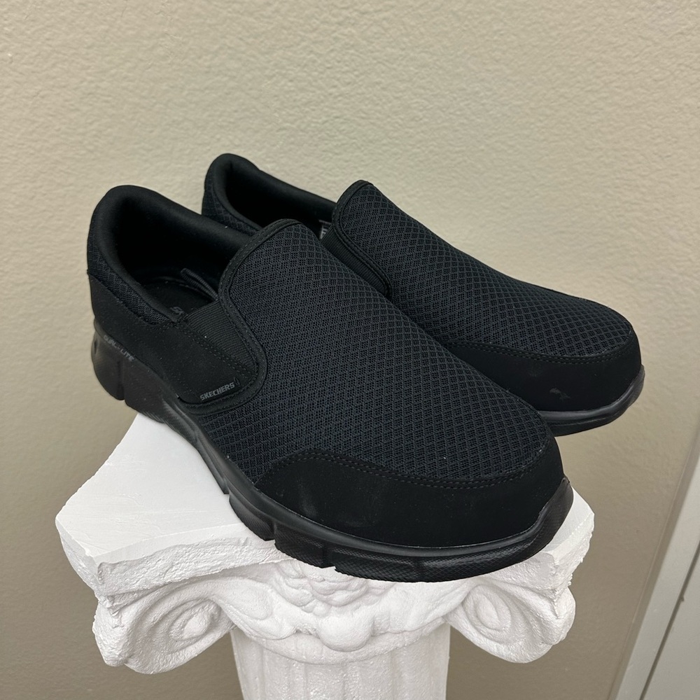 Skechers Equalizer Black Loafers Slip-Ons Comfortable Casual